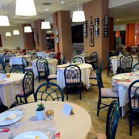 Hotel Hilton Garden Bologna North 4*