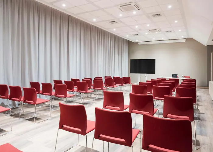 Otel Hilton Garden Bologna North 4*