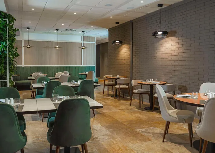 Hilton Garden Bologna North 4*