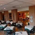Hilton Garden Bologna North מלון