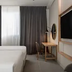 Hilton Garden Bologna North מלון