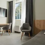 מלון Hilton Garden Bologna North 4*