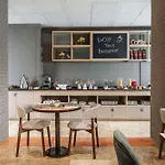 מלון Hilton Garden Bologna North 4*