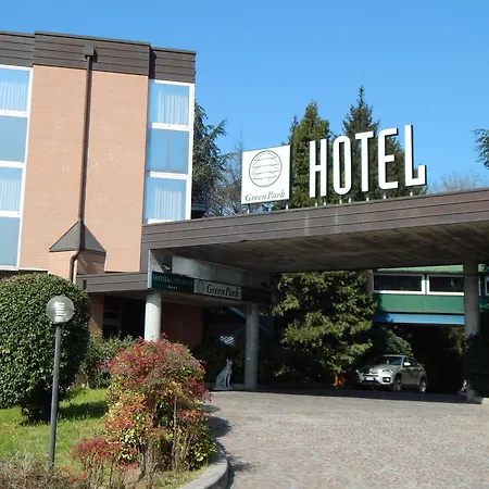 Hilton Garden Bologna North Hotel 4*