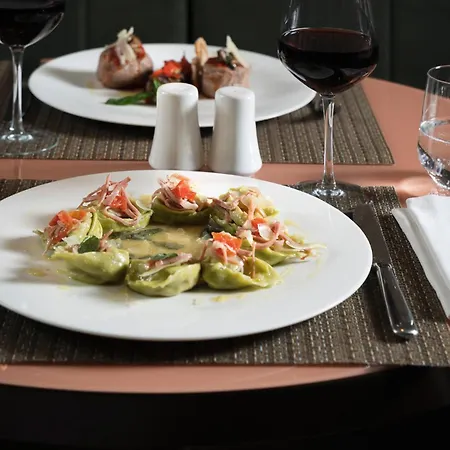 Hilton Garden Bologna North Otel