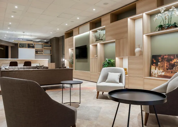 Hilton Garden Bologna North Hotel 4*